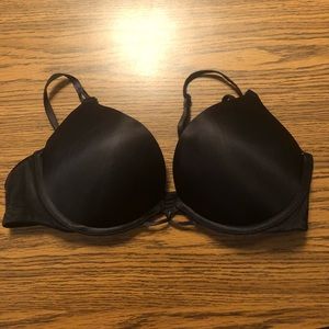 Victoria Secret Bombshell 36B